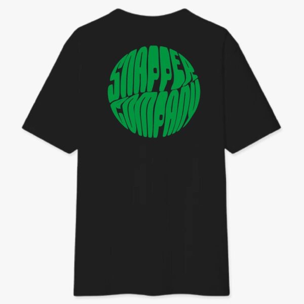 Camiseta Globe Preta